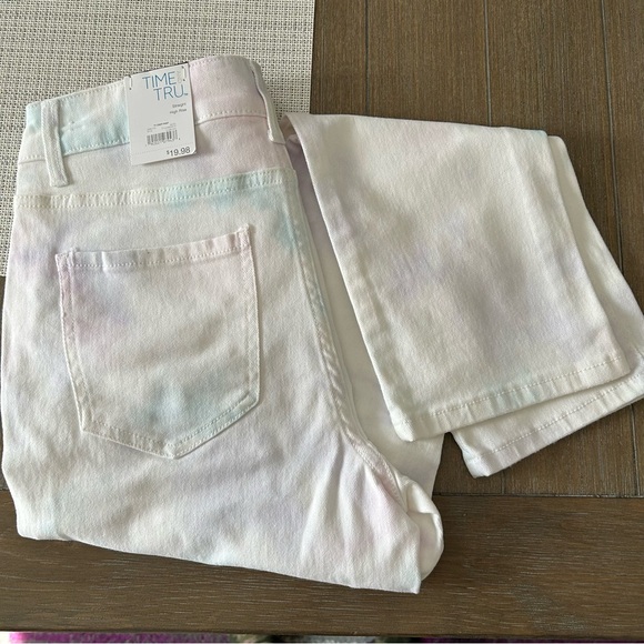 NWT High Rise Straight WHITE Crop Jeans size 6 - Picture 3 of 9